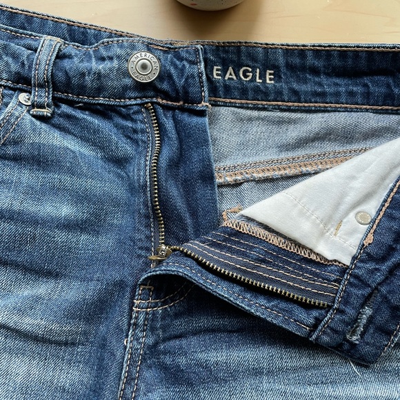 SOLD: AE Tomgirl Shortie Jean Shorts - Picture 6 of 9